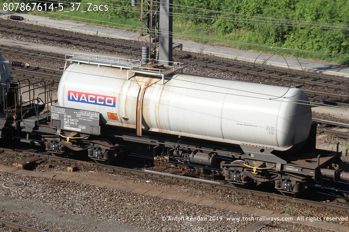 80 7867 (37)
